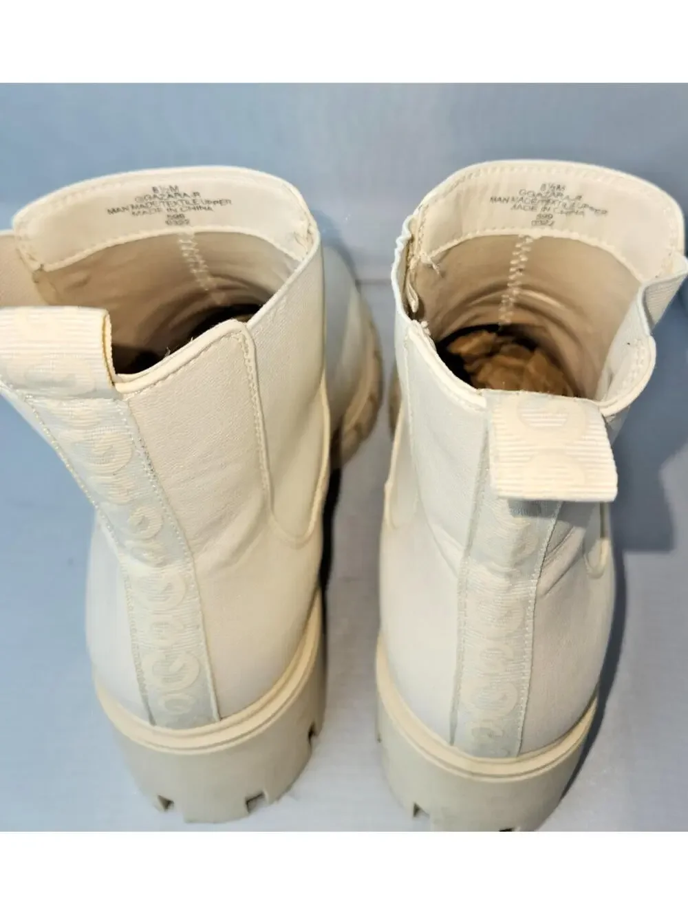 Gogo GBG White Chunky Chelsea Ankle Boots Size 8.5